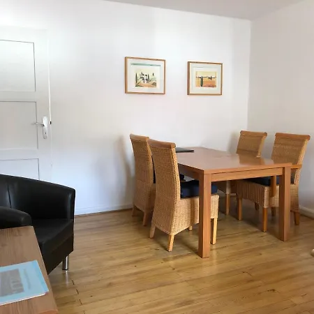 Im Schoenen Neuenheim *